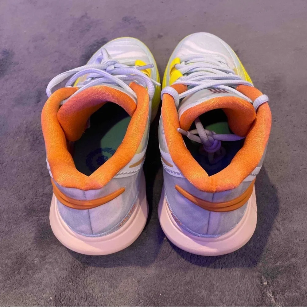 Nike Kyrie 8 Eagle size 7 - Picture 3 of 6